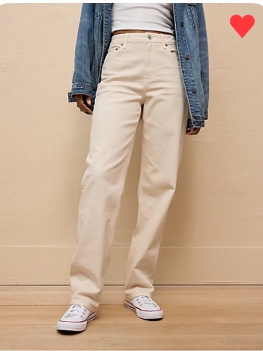American Eagle Outfitters Straight Leg Jeans in Cream